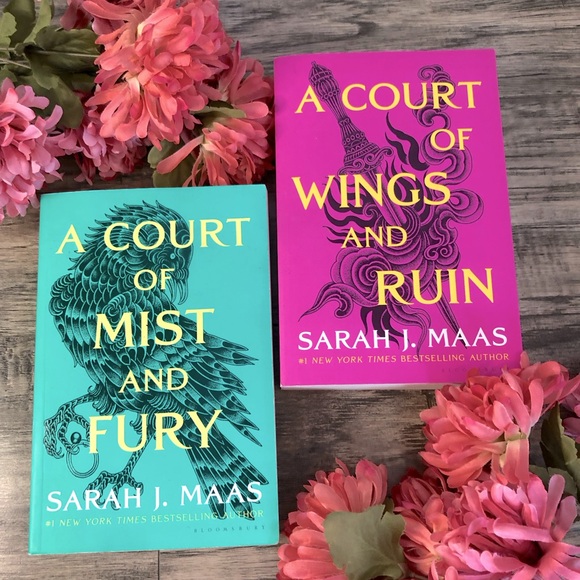 bestseller Other - A COURT OF MIST & FURY (BOOK #2) & A COURT OF MIST & FURY (#3) paperback books